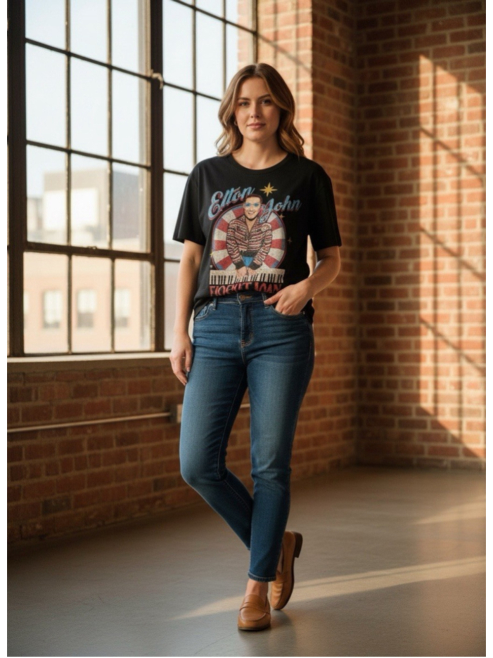 Elton John Soft Lightweight Crewneck Short Sleeve Licensed Band Graphic Tee XL